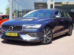 Blauw Gebruikt 2021 Volvo V60 R-Design Stationwagen | € 20.995 (Goede deal)
