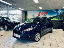 Blauw Gebruikt 2017 Ford Fiesta Hatchback | € 11.950 (Super prijs)