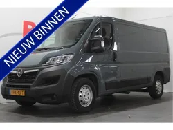 Grijs Gebruikt 2022 Opel Movano Edition Van | € 14.945 (Goede deal)