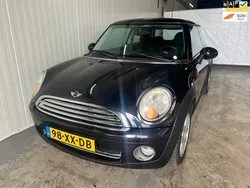 Zwart Gebruikt 2007 Mini ONE Pepper Hatchback | € 3.750 (Eerlijke prijs)