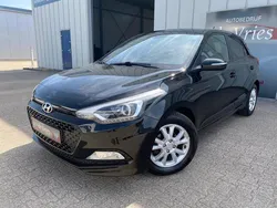Zwart Gebruikt 2018 Hyundai i20 Hatchback | € 9.740 (Eerlijke prijs)