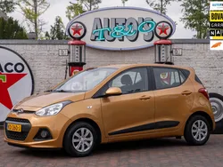 Oranje Gebruikt 2016 Hyundai i10 Comfort Hatchback | € 8.450 (Eerlijke prijs)