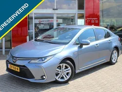 Grijs Gebruikt 2019 Toyota Corolla Style Sedan | € 19.395 (Eerlijke prijs)