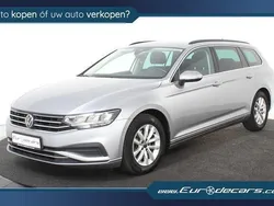 Zilver, metallic lak Gebruikt 2023 VW Passat Stationwagen | € 28.500 (Super prijs)