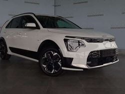 Wit Gebruikt 2023 Kia e-Niro SUV | € 34.900 (Duur)