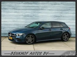 Blauw Gebruikt 2019 Mercedes A180 Business Hatchback | € 22.999 (Goede deal)