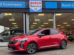 Rood Gebruikt 2025 Renault Clio V Techno Hatchback | € 24.490 (Eerlijke prijs)