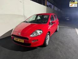 Rood Gebruikt 2015 Fiat Punto Evo Street Hatchback | € 5.950 (Eerlijke prijs)