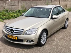 Beige Gebruikt 2010 Mercedes C180 Sedan | € 12.995 (Duur)