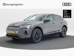 Grijs, metallic lak Gebruikt 2023 Audi Q8 e-tron Comfort SUV | € 48.850