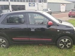 Zwart Gebruikt 2014 Renault Twingo Expression Hatchback | € 3.900 (Eerlijke prijs)