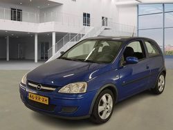 Blauw Gebruikt 2005 Opel Corsa Hatchback | € 1.695 (Eerlijke prijs)