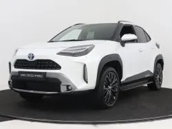 Wit parelmoer Gebruikt 2023 Toyota Yaris Cross Limited SUV | € 31.950 (Eerlijke prijs)