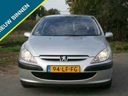 Grijs Gebruikt 2002 Peugeot 307 Hatchback | € 1.499 (Eerlijke prijs)