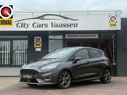 Grijs Gebruikt 2019 Ford Fiesta ST-Line Hatchback | € 11.950 (Eerlijke prijs)