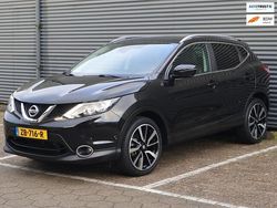 Zwart Gebruikt 2015 Nissan Qashqai 360º SUV | € 12.295 (Eerlijke prijs)