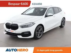 Wit Gebruikt 2021 BMW 118 Sport Line Hatchback | € 23.449 (Eerlijke prijs)