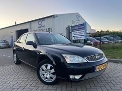 Zwart Gebruikt 2006 Ford Mondeo Platinum Hatchback | € 1.749 (Eerlijke prijs)
