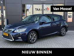 Blauw Gebruikt 2018 Lexus CT200h Business Edition Hatchback | € 17.240 (Eerlijke prijs)
