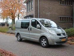 (metallic) Gebruikt 2013 Renault Trafic Black Edition MPV | € 9.995 (Duur)