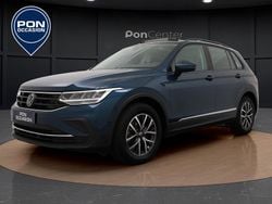 Blauw Gebruikt 2022 VW Tiguan Life SUV | € 29.750 (Super prijs)