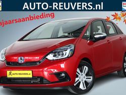 Rood Gebruikt 2022 Honda Jazz Elegance Hatchback | € 21.900 (Goede deal)