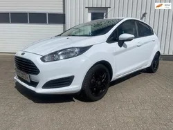 Wit Gebruikt 2014 Ford Fiesta Hatchback | € 6.950 (Eerlijke prijs)