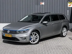Grijs Gebruikt 2015 VW Passat Highline Stationwagen | € 11.950 (Iets duurder)