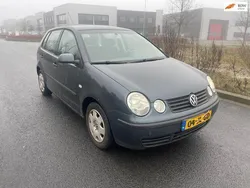 Blauw Gebruikt 2002 VW Polo Comfortline Hatchback | € 1.675 (Eerlijke prijs)