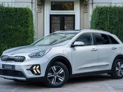 Zilver Gebruikt 2019 Kia Niro SUV | € 21.940 (Eerlijke prijs)