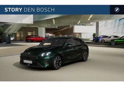 Groen Nieuw 2025 BMW 120 Comfort Edition Hatchback | € 57.740 (Iets duurder)