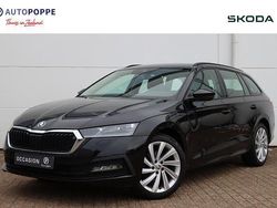 Zwart Gebruikt 2021 Skoda Octavia Style Stationwagen | € 23.950 (Eerlijke prijs)
