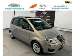 Beige Gebruikt 2012 Lancia Musa S MPV | € 5.995 (Eerlijke prijs)