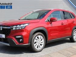 Rood Gebruikt 2023 Suzuki SX4 S-Cross SUV | € 25.690 (Eerlijke prijs)