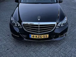 Zwart Gebruikt 2013 Mercedes E250 Elegance Sedan | € 16.500 (Eerlijke prijs)