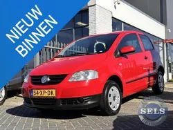 Rood Gebruikt 2007 VW Fox Hatchback | € 2.950 (Iets duurder)