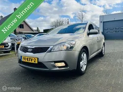 Grijs Gebruikt 2009 Kia Ceed Stationwagen | € 3.745 (Iets duurder)