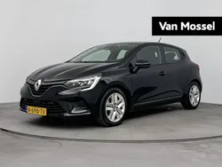 Zwart Gebruikt 2022 Renault Clio V Zen Hatchback | € 19.935 (Goede deal)