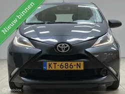 Grijs Gebruikt 2016 Toyota Aygo Hatchback | € 6.995 (Eerlijke prijs)