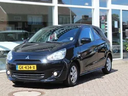 Zwart Gebruikt 2015 Mitsubishi Space Star Hatchback | € 7.990 (Iets duurder)