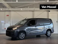 Grijs Gebruikt 2023 Peugeot Partner S MPV | € 16.440 (Duur)
