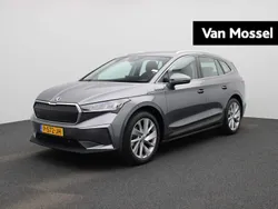 Grijs Gebruikt 2022 Skoda Enyaq iV SUV | € 34.444 (Eerlijke prijs)