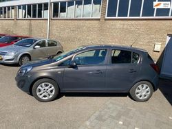 Grijs Gebruikt 2014 Opel Corsa Cosmo Hatchback | € 4.499 (Eerlijke prijs)
