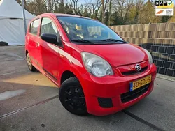 Rood Gebruikt 2008 Daihatsu Cuore Hatchback | € 1.999 (Eerlijke prijs)