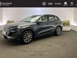 Blauw Nieuw 2025 Audi Q6 e-tron Advanced SUV | € 71.865 (Super prijs)