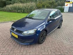 Blauw Gebruikt 2009 VW Polo Trendline Hatchback | € 3.299 (Goede deal)