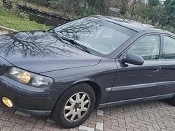 Grijs Gebruikt 2002 Volvo S60 Sedan | € 1.000 (Super prijs)
