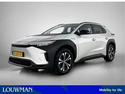 Grijs Gebruikt 2023 Toyota bZ4X SUV | € 31.445