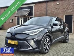 Zwart (metallic) Gebruikt 2021 Toyota C-HR Business Edition SUV | € 20.950 (Eerlijke prijs)