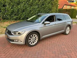 Grijs Gebruikt 2016 VW Passat Stationwagen | € 9.500 (Goede deal)